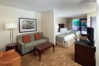 Kahler Inn and Suites - balcony