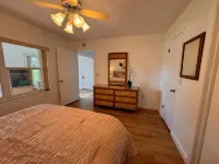 Stylish budget friendly retreat! - 빌라