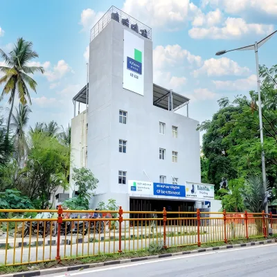 MySpace Express GD Inn Hotel dekat Lapangan Golf Karnataka