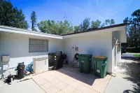 Heated pool at home, close to downtown