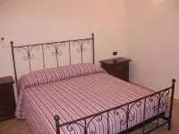 House with garden 150 meters from the beach - Homestays