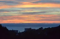 Residential flat in a former Etretat villa, in a big garden with free parking. - Wi-Fi
