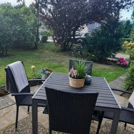 Large apartment with fireplace and washing machine