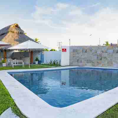 Beautiful remodeled condo near beach ! Fitness & Recreational Facilities