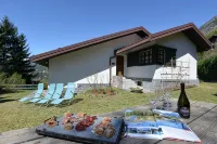 Pretty independent villa on the outskirts of Bormio - Homestays