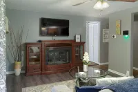 Cozy Cottage Just 5min→Historic Route 66