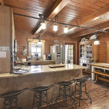 Secluded Cabin, Comfortable Lux, Valley View ~ Canaan Valley & Seneca