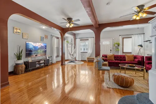 Epic 7BR/7BA House 1/2 block from Tropicana - 3-Star