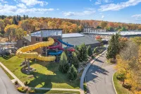 Cabin with Hot Tub Under the Stars & Beach Access. Foosball & Shuffleboard Too! - Beach