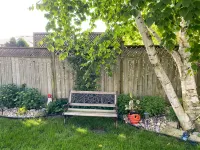 6BR • Sleeps 12 • Stocked Kitchen • 10-Min Stroll to Lake Huron