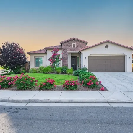 Spacious 4-bedroom house in a phenomenal location