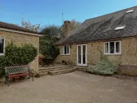 Tanglewood Cottage. Cosy Retreat for Groups & Families, Explore Dorset - WiFi