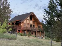 Mountainside Luxurious/Rustic Log Home~Majestic Views~Prime Location - Hytter