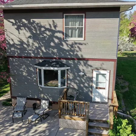 Cheerful 4 Bedroom home close to the waters edge. Отели в г. Сьюпириор