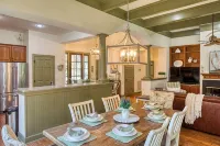 Hampton Hideaway-Quaint Golf Cottage, Newly Renovated