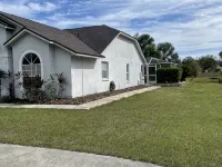 Rare & Amazing 3 bdrm 2 bath apt with pool gives you a home away from home feel. Hoteles en Lutz