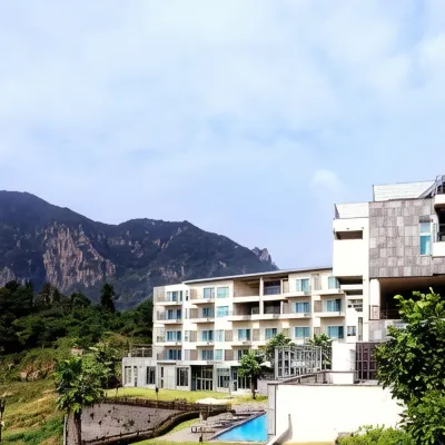 Y Resort Jeju Hoteles cerca de Monumento a Hamel