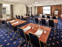 Mercure York Fairfield Manor Hotel
