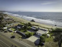 Sunrise to Sunset Views • Cayucos Beachfront Home - 4-Star