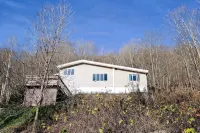 Ski Retreat Townhome in Plymouth, VT - Homestays