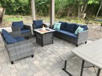 Lounge On The Lake In Privacy/Fly-in Friendly - Bungalows