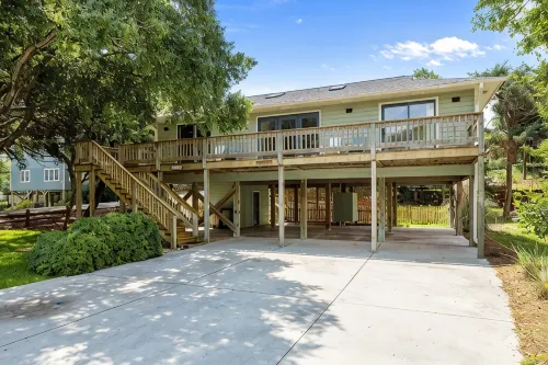 Sea Cabana-Family Beach House 200ft to the Sound and 900ft to the Beach