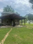 Convenient 35 minutes from Rock City, Ruby Falls, Incline Railway and much more.