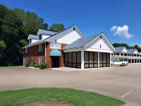 Blue Ribbon Inn and Suites Hotels in Sequoyah County