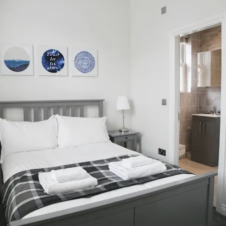 Deluxe 1 bedroom apartment