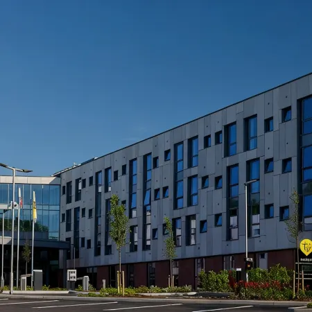 Tŷ Newport Отели в г. Каерлеон