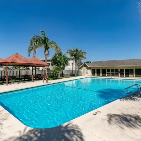 Key Allegro Coastal Serenity! Private Hot Tub! Walking distance to Ocean!