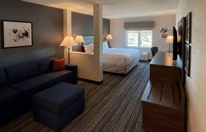 Comfort Inn & Suites