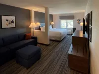 Comfort Inn & Suites Hotels in Lanark County