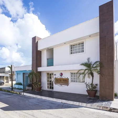 DNA Cancun Hotel y Posada
