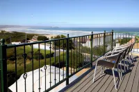 Lavender Manor Guest Lodge - Mountain view