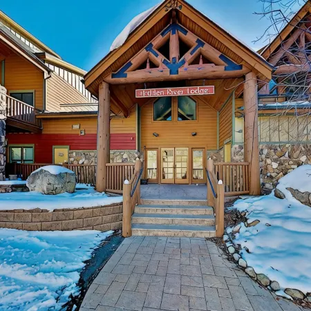 Gateway Mountain Lodge, A Vail Resorts Property Отели в г. Кистон