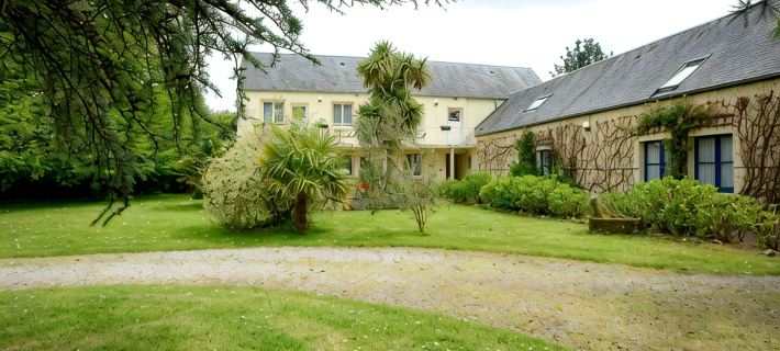 Logis Hôtel la Demeure du Perron Hôtels à&nbsp;: Manche
