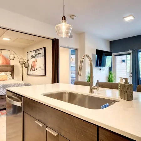 The Fox Den in Downtown Bozeman with Mountain Views, Large Private Deck