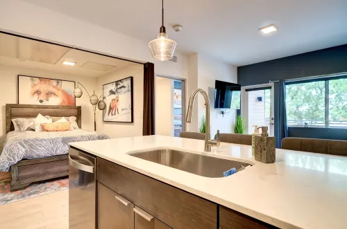 The Fox Den in Downtown Bozeman with Mountain Views, Large Private Deck