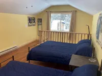 Wapiti Cabin - a Wolf Crossing Cabin Next to Yellowstone - Alphydda