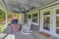 Stratton; 8 Min! Swimming, 2 Min. Pet Friendly