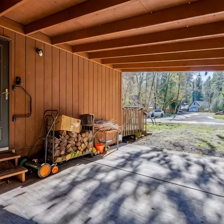 Lovely Mt. Cabin Near Mt. Hood with Hot Tub & Community Pool