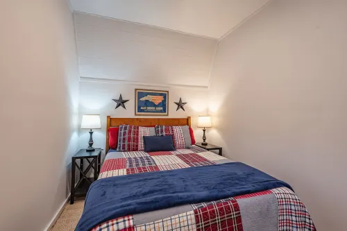 1 BR / 1 BA - Walk to the park, restaurants, breweries & shops in town! - 2성급