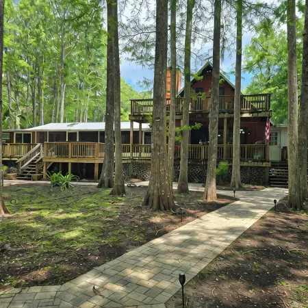 Stunning Withlacoochee Riverside Retreat Near Rainbow Rivers Sleeps 16 5Br 4ba
