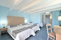Cala Della Torre Resort - Parvekkeita