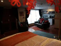 The Village Studio Apartments - Pet-friendly