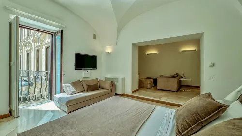 Santacroce Luxury Rooms