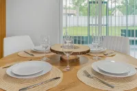 3Br Home • River Access • Boating • Screened Lanai - Homestays