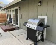 Cozy River Retreat/ Getaway - 10 min from Sequoia National Park - 4-Star