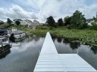Charming 3-bedroom lake house on Tri lakes 6 miles north of Columbia City. - Wifi